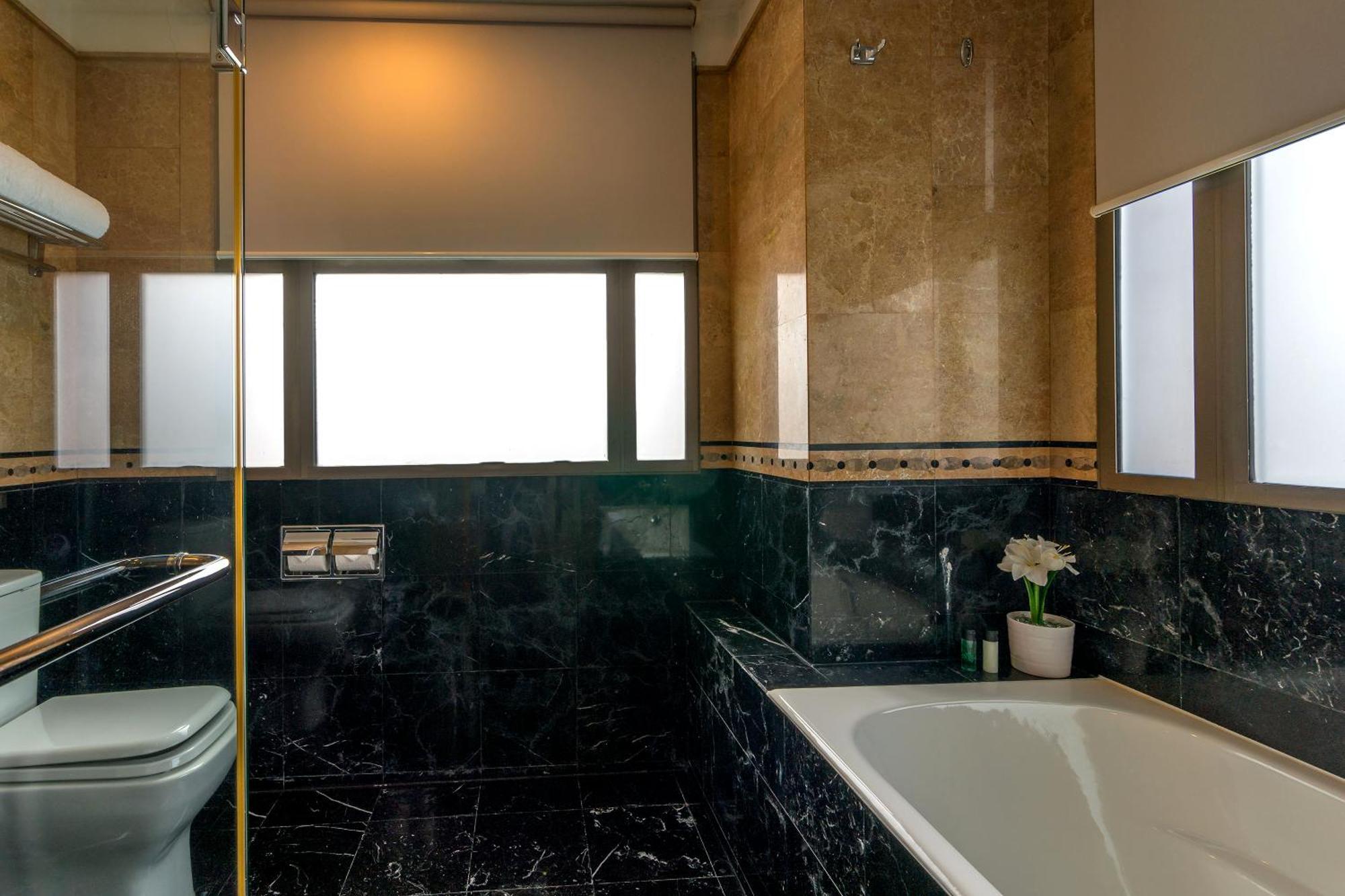 Orchard Parksuites By Far East Hospitality Singapura Bilik gambar